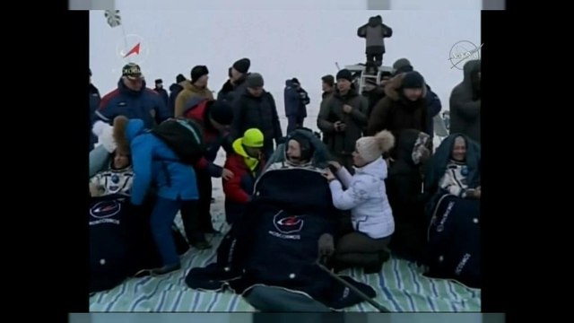 Vuelven a la Tierra tres tripulantes de la EEI