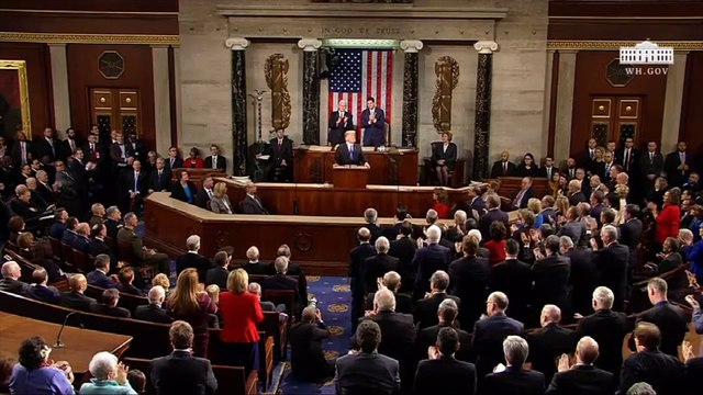 Congresistas republicanos vetan restringir las venta de armas