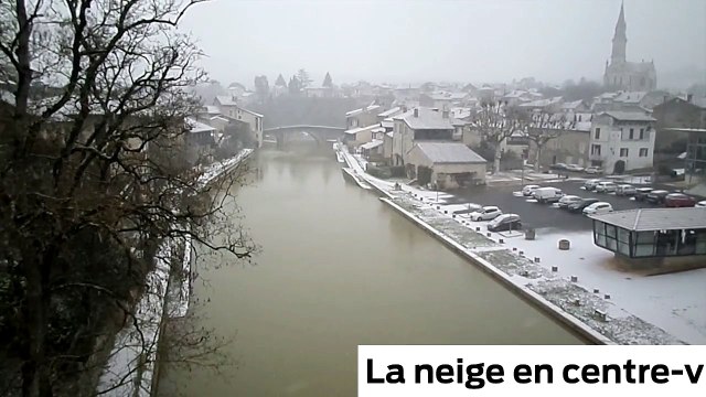 Neige sur le château de Henri IV
