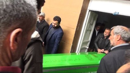 Kazada hayatını kaybeden motosiklet sürücüsünün cenazesi ailesine teslim edildi