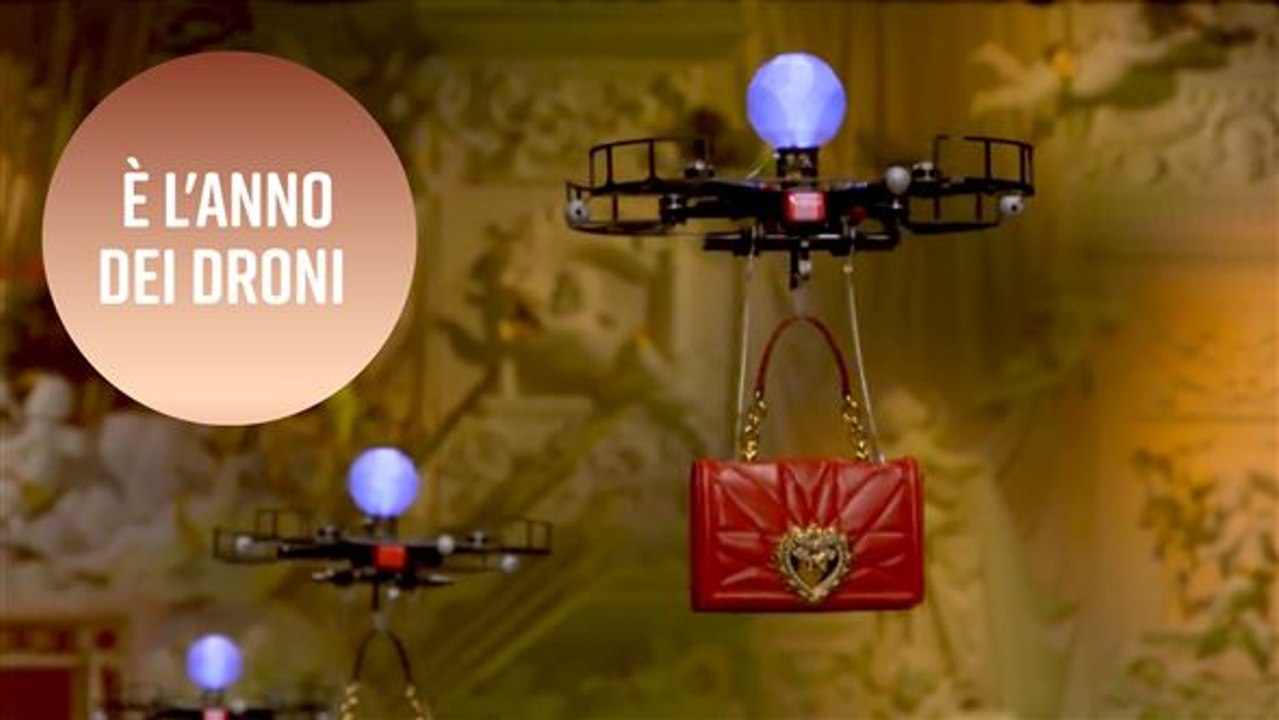 Dolce e Gabbana? Droni e gonnelle...