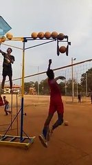 Acemikamera video sitesi -  Voleybol makinesi