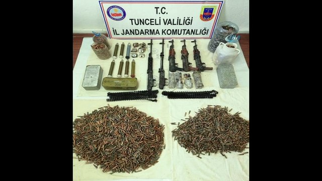 Tunceli'de teröristlerin cephaneliği ele geçirildi