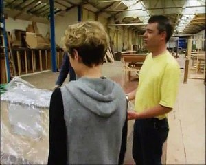 Grand Designs S02E01 Farnham The Regency Villa