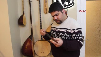 Samsun Kemençe ile İstiklal Marşı Çalıyor