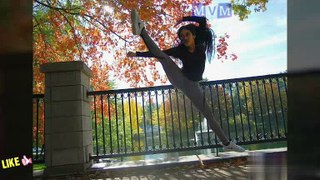 karate.jewels | SEXY HOT beautiful martial art dangerous woman with flipping katana OMPH