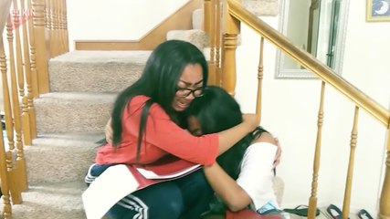 Sisters Both Get Into USC And Their Reaction Is Priceless