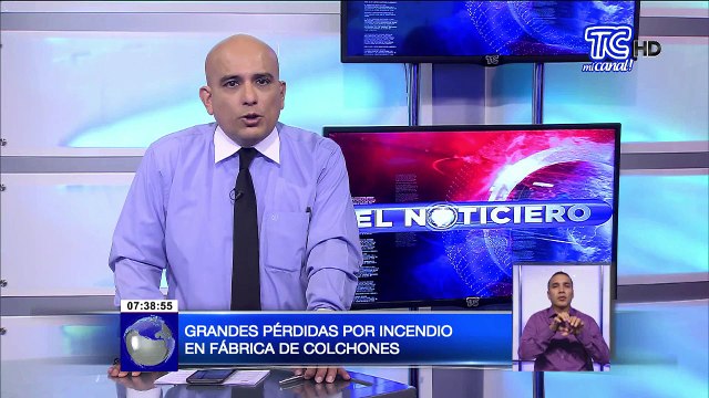 Considerables perdidas materiales dejó incendio en fábrica de colchones