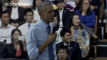 Obama beat boxes as Vietnamese 'queen of hip hop' Suboi raps for him