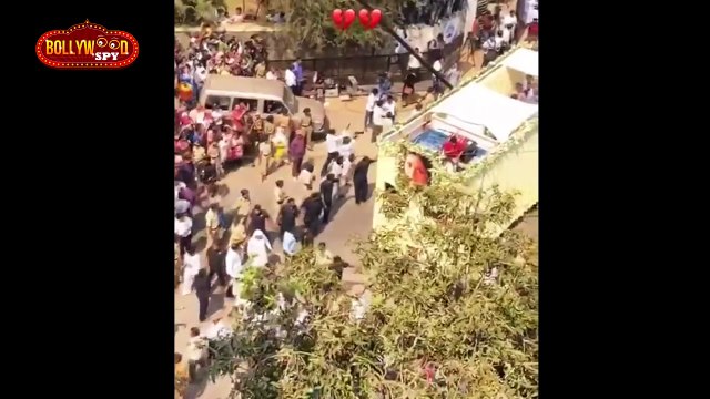 SRIDEVI FUNERAL TRUCK - FIRST VIDEO | Live Updates | श्रीदेवी की अंतिम यात्रा