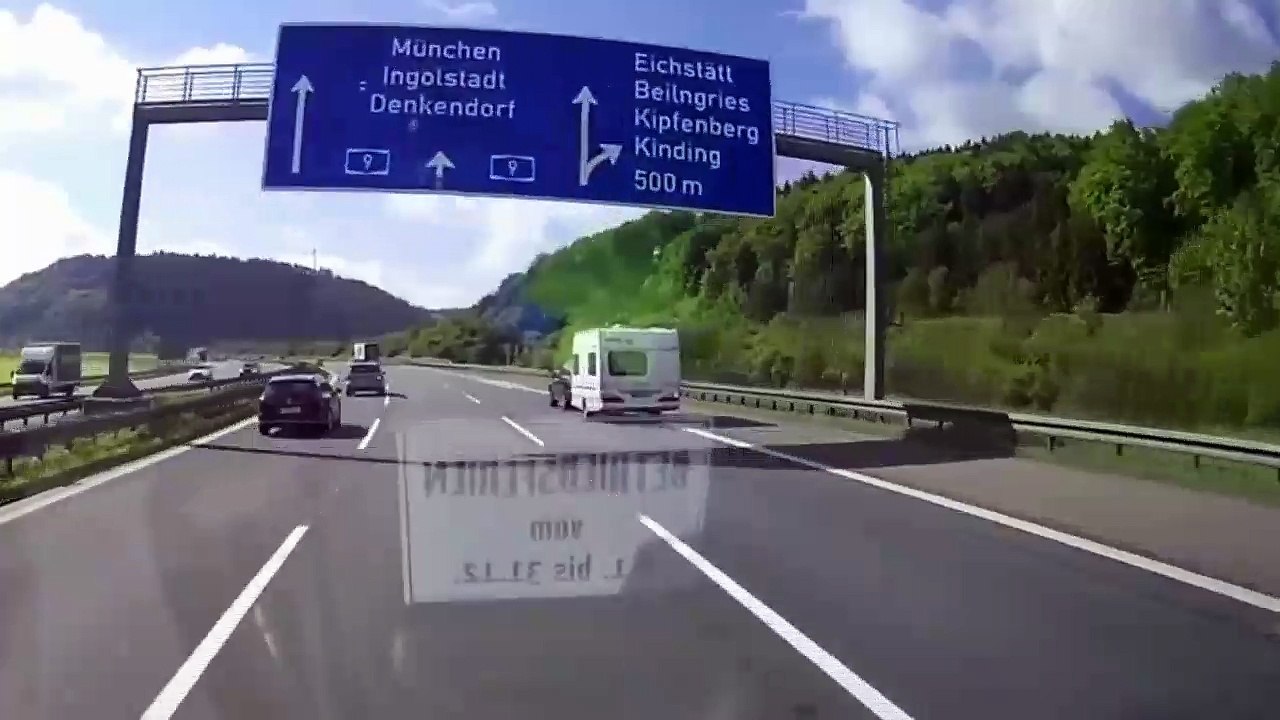WHAT HAPPENS WHEN MERCEDES DRIVERS THINK THEY OWN THE ROAD