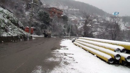 Zonguldak beyaza büründü