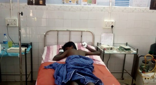 நெல்லையில் பள்ளி மாணவனுக்கு கத்திக்குத்து-வீடியோ