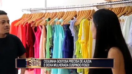 Girl leaves the dressing room only in lingerie and  prank with couple