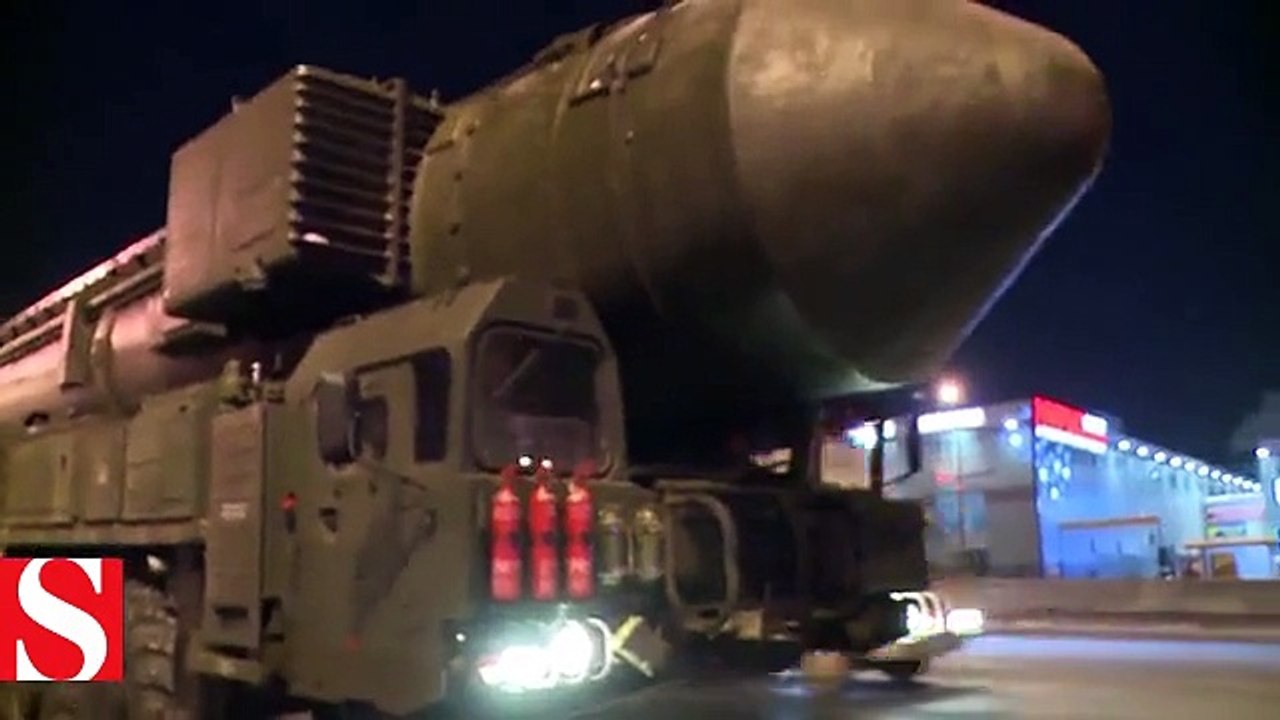 Rusya�nın dev nükleer silahları şehre indi