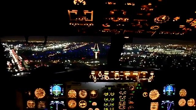 Hãng hàng không 'bay' mọi nơi nhưng không hề cất cánh