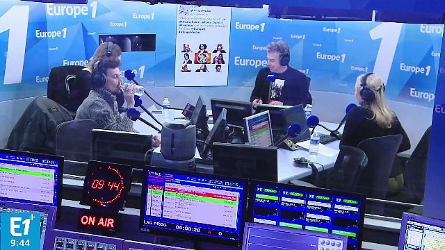 Arnaud Tsamère sur Plus on est de filles : J'ai un côté un peu 'loser' dans les échanges avec ces filles