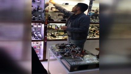 Kaçak saat operasyonu: 381 bin lira değerinde 891 adet kaçak saat ele geçirildi