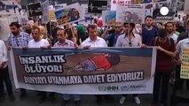 Istanbul: hundreds rally in support of migrants