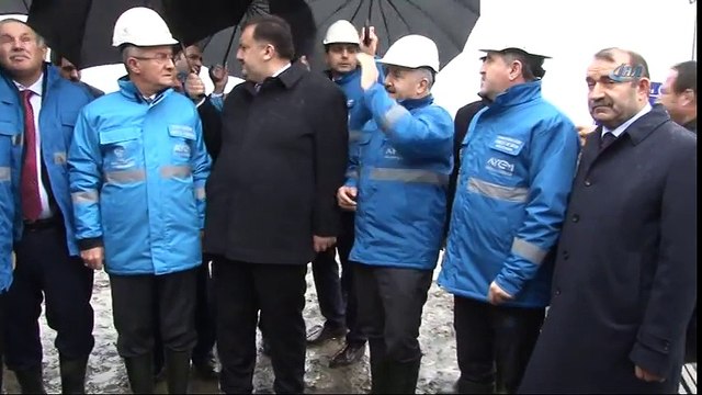 Bakan Arslan, Rize - Artvin Havalimanı Dolgu Sahasında İncelemelerde Bulundu