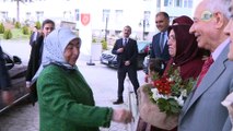 Başbakanın eşi Semiha Yıldırım huzurevi açılışına katıldı