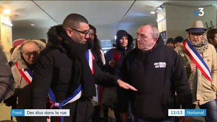 Froid : des élus ont dormi dans la rue avec des sans-abri