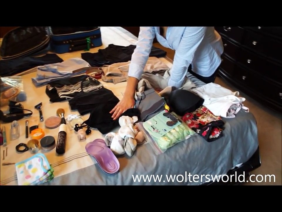 How to Pack a Carry On Suitcase for Women