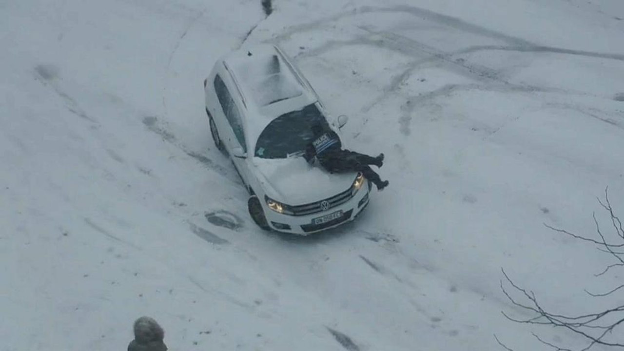 „Weißer“ Märzanfang in Europa - von Schottland bis Südfrankreich schlittern Autofahrer über Fernstraßen