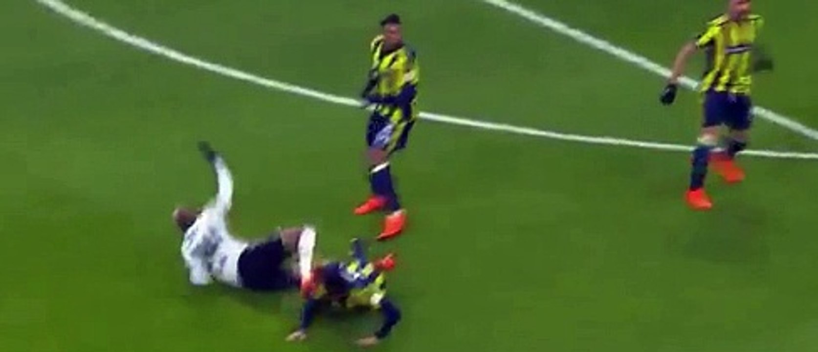 Fırat Aydınus'un derbide devam dediği pozisyon!