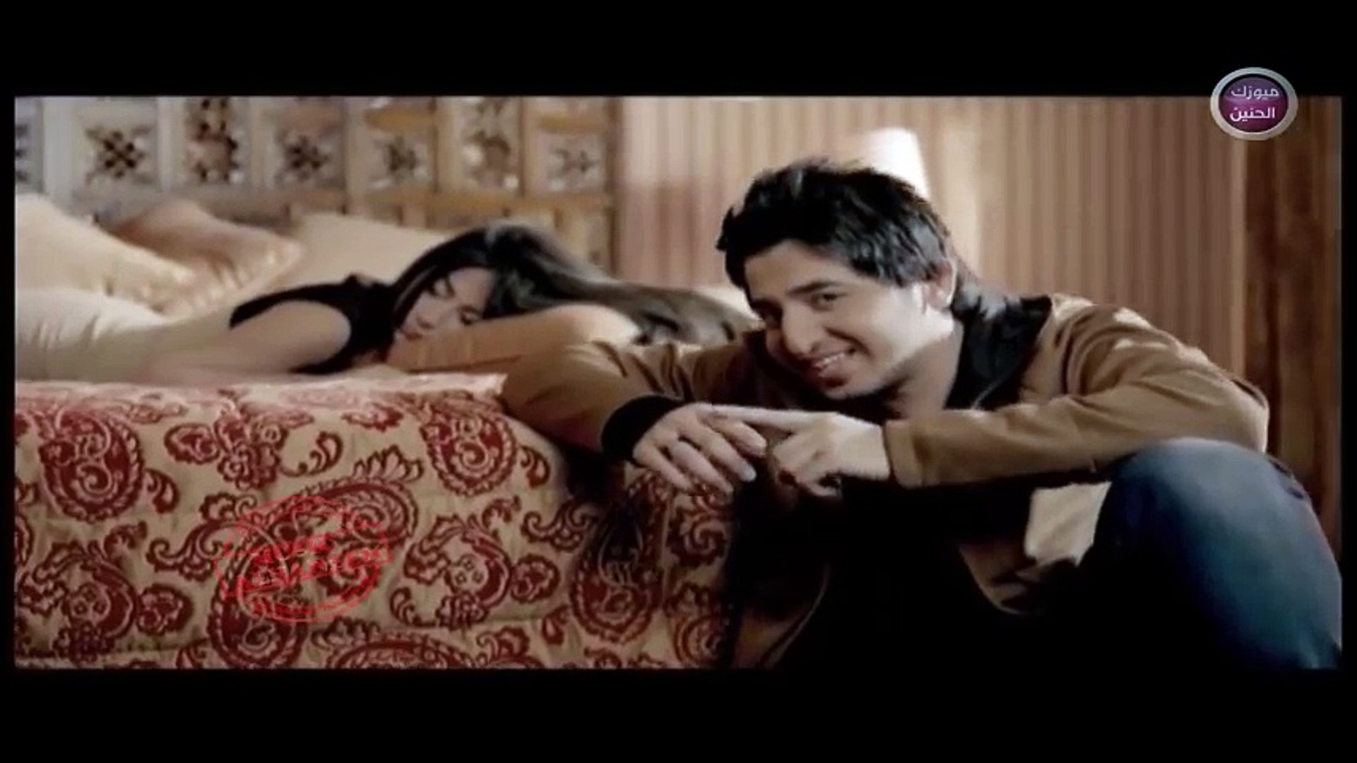 ياسر عبد الوهاب و مونيا - كل دقيقه (فيديو كليب)  2014