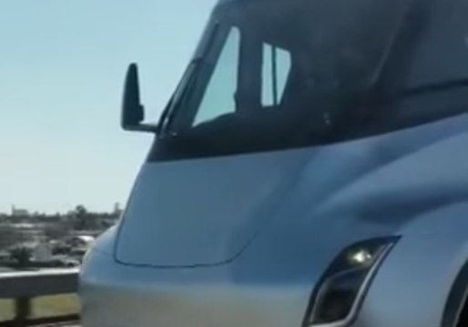 Tesla's Electric Semi Truck Makes an Appearance in Sacramento