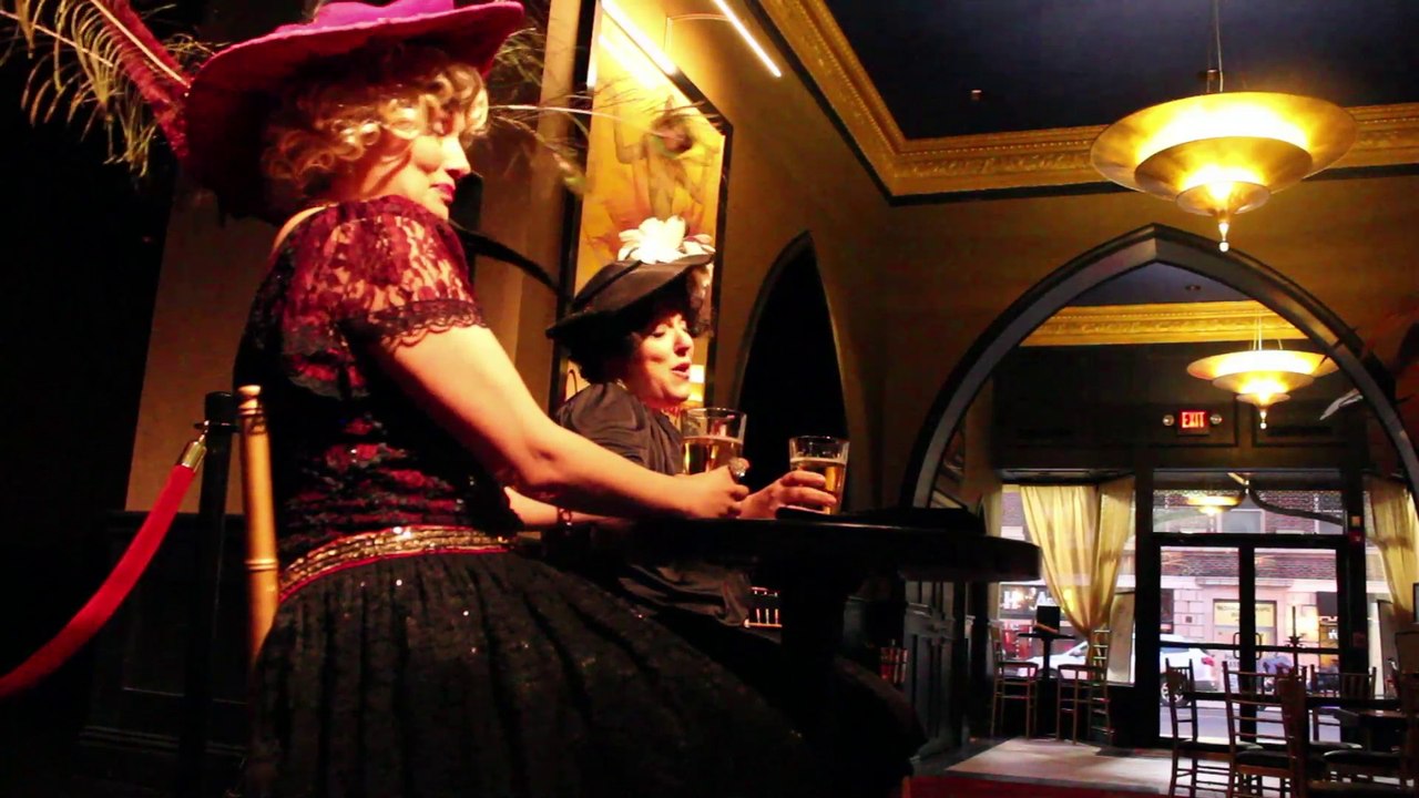 Fest Track On Sirk TV: A PERFECT ANALYSIS GIVEN BY A PARROT [Tennessee Williams Festival - Saint Louis, Missouri]