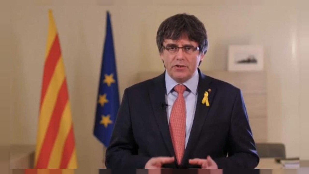 Lemond az elnökjelöltségről Puigdemont
