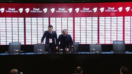 Beşiktaş-Fenerbahçe maçının ardından - Aykut Kocaman (1) - İSTANBUL