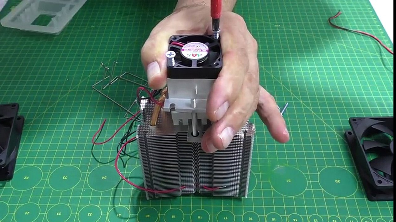 Kendi Mini Buzdolabını Kendin Yap | Mini Refrigator Nasıl Yapılır?