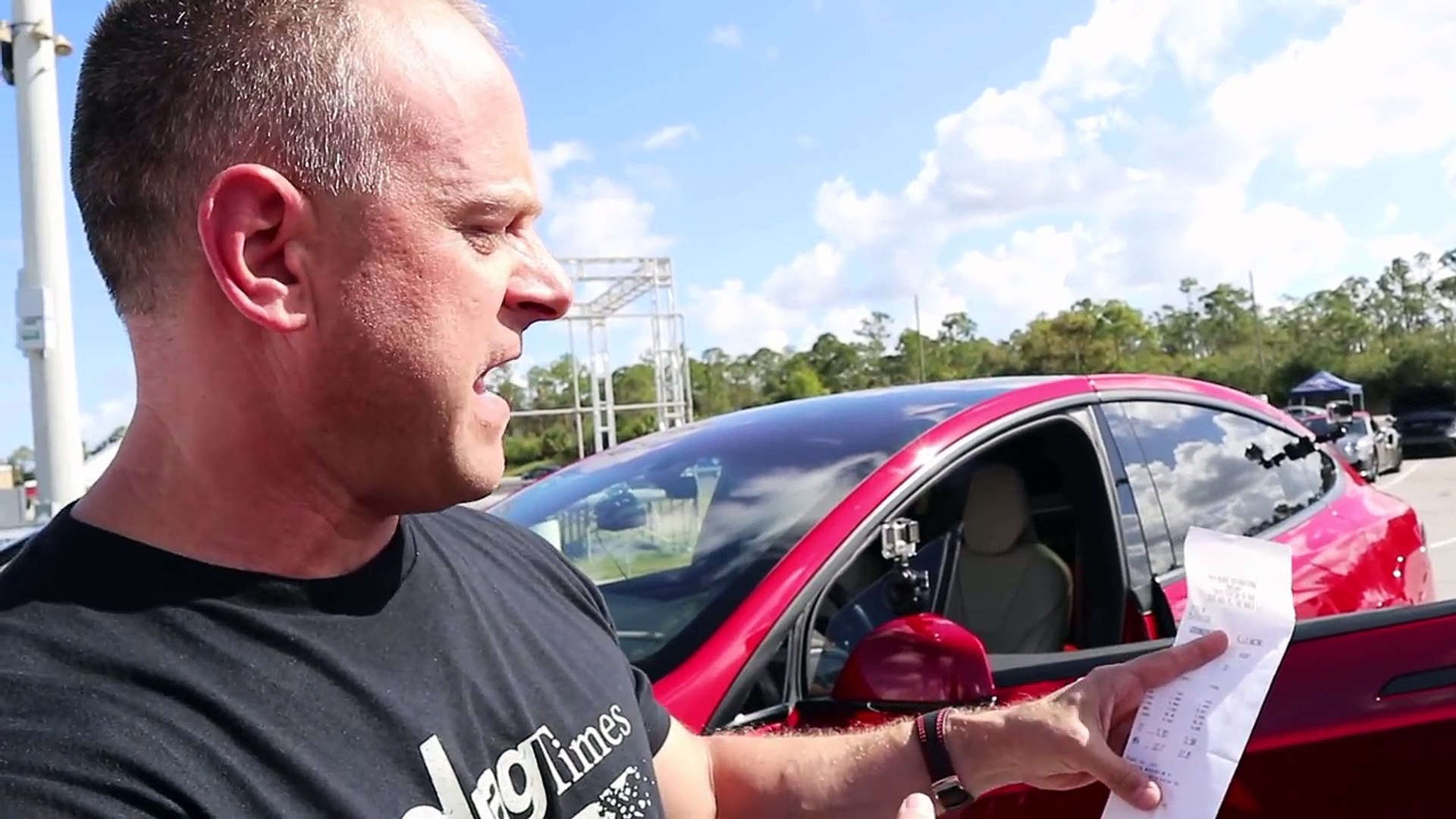 Tesla Model X P100d Ludicrous Sets World Record Vs Jeep Trackhawk Drag Racing 14 Mile