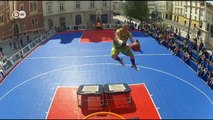 The basketball acrobats “Dunking Devils” | Euromaxx