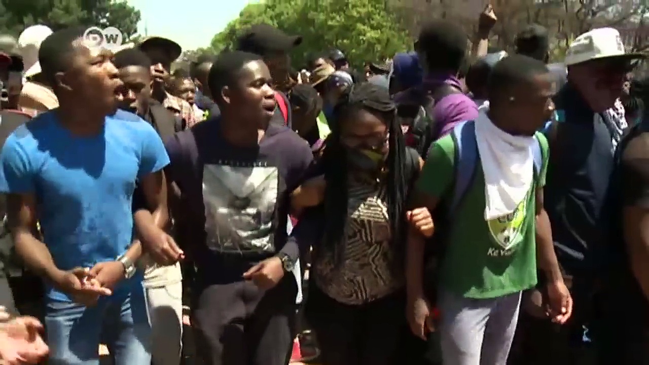South African students protest hike in fees | DW News