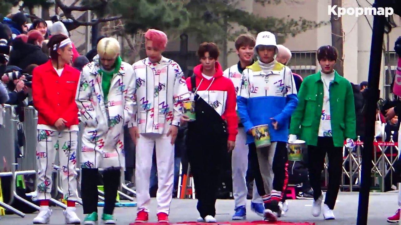 180302 SF9 (에스에프나인) arriving at Music Bank @Kpopmap