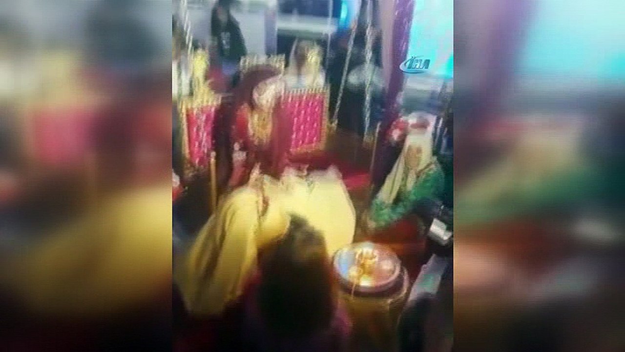 Herkesin aşkını konuştuğu adam kanserli eşini döverek hastanelik etti