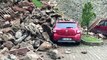 İstinat duvarı çöktü 14 araç göçük altında kaldı - TRABZON