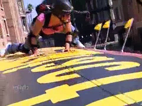 Fear Factor S02E01 Bus Surfing; Torture Cell; Swinging Circle