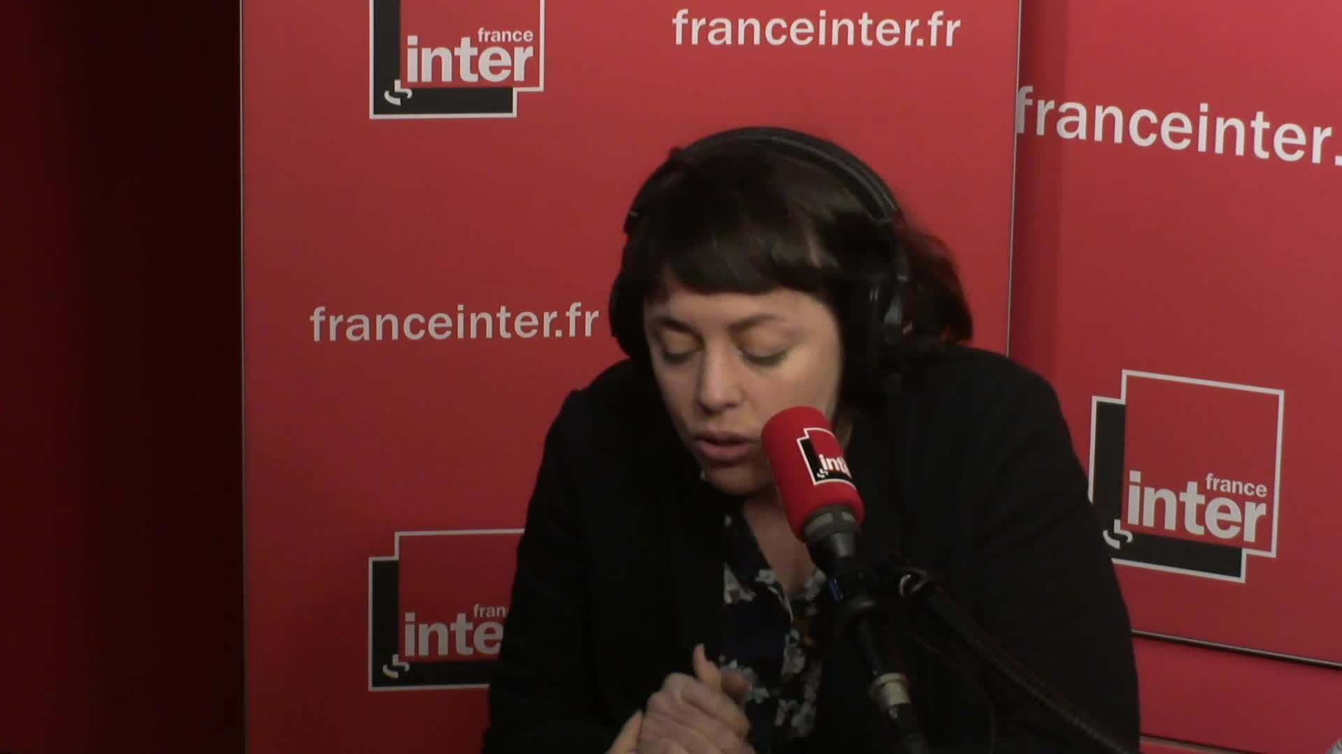 Sylviane Agacinski au micro d'Hélène Fily - Vidéo Dailymotion