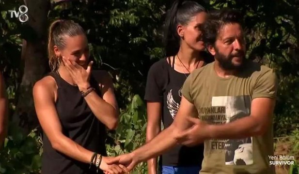 Nihat Doğan Survivor'da el öpüp özür diledi
