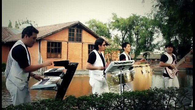 Recuerdos de tu amor - Ruben Dario Star Band | Música Ecuatoriana