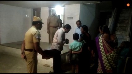 கரண்டியால் கணவனை அடித்து கொலை செய்த மனைவி- வீடியோ