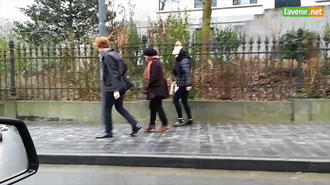 L'Avenir - Bruxelles, trottoirs glissants