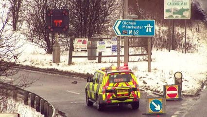 UK Snow: Drivers stranded on M62
