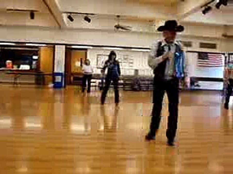 Cuban Heels ( Line Dance )