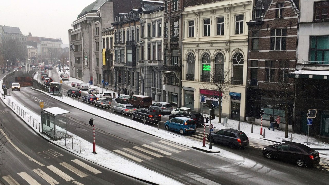 Il neige sur Liège